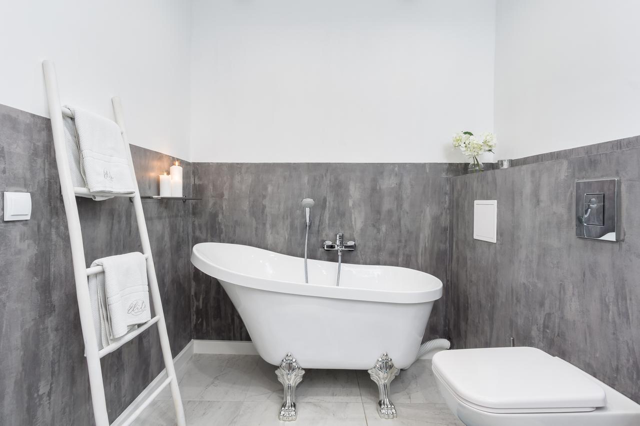 Elite Apartments Old Town Suite กดัญสก์ ภายนอก รูปภาพ